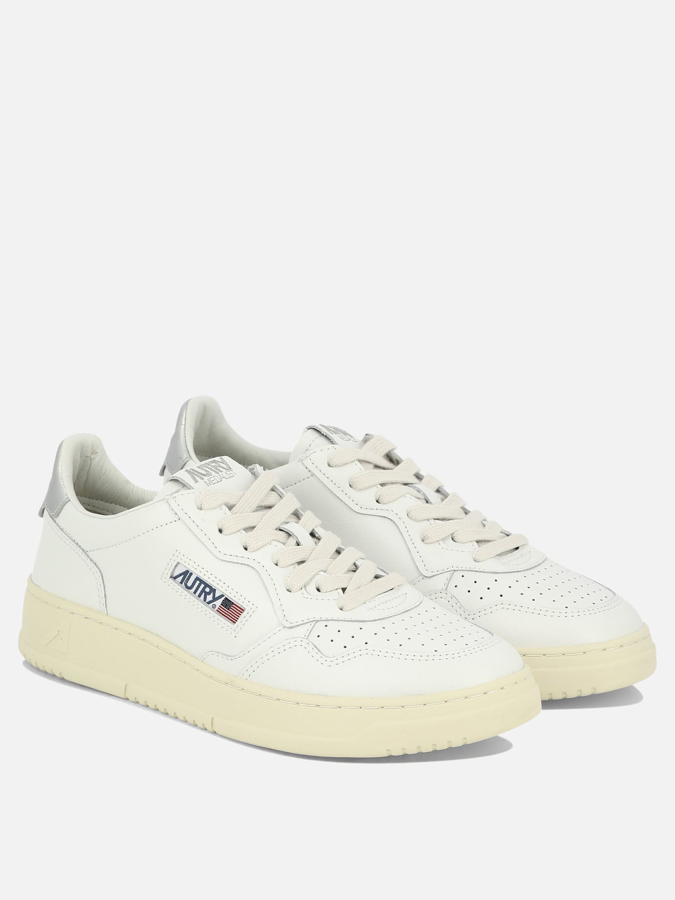 Low top sneakers 100% cow leather - 100% rubber  White - Autry Women | PDP | Replica Handbags  | Zoom-Modal_2
