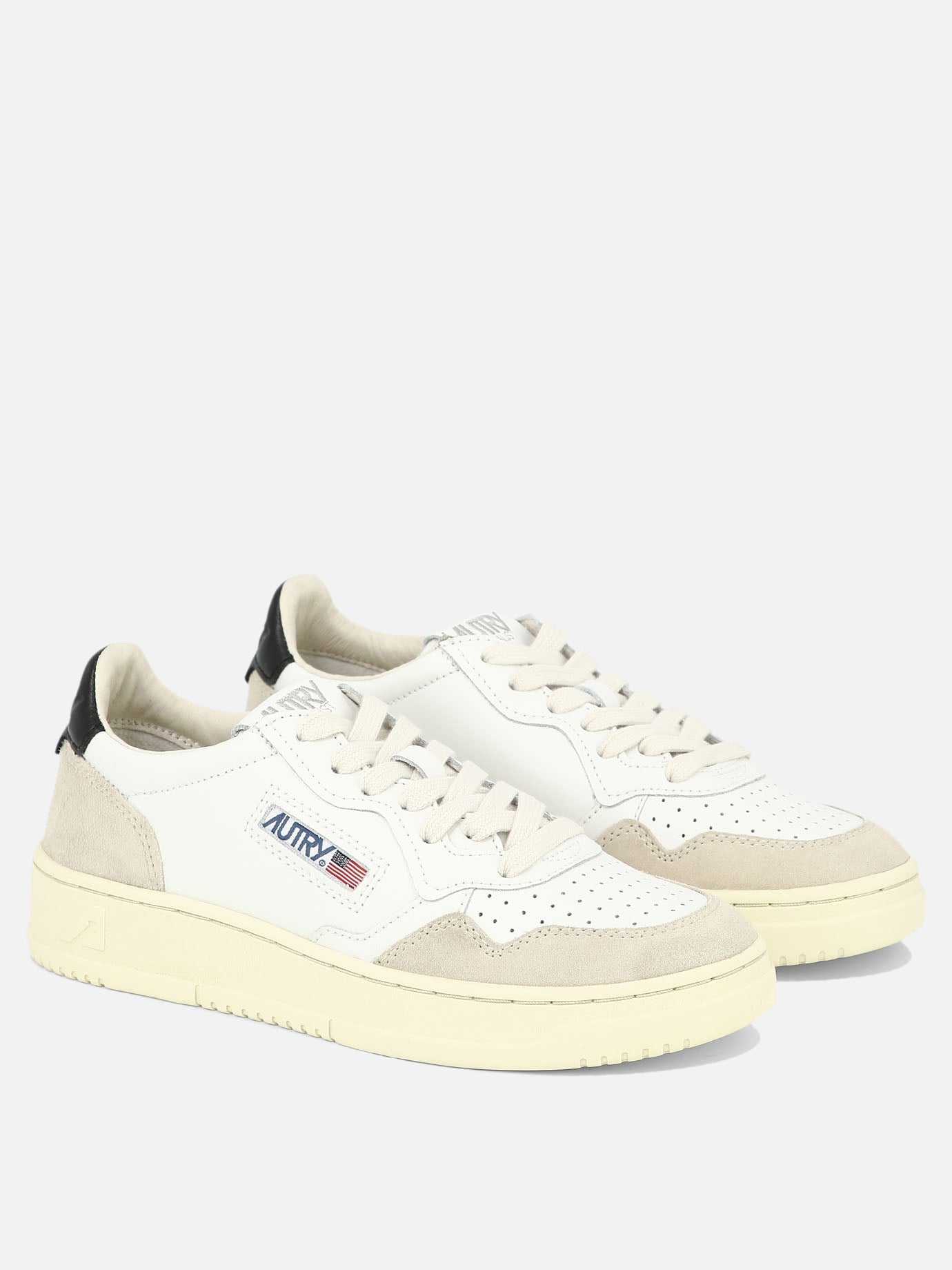 Low top sneakers 90% cow leather 10% nylon - 100% rubber  White - Autry Women | PDP | Replica Handbags  | Zoom-Modal_2
