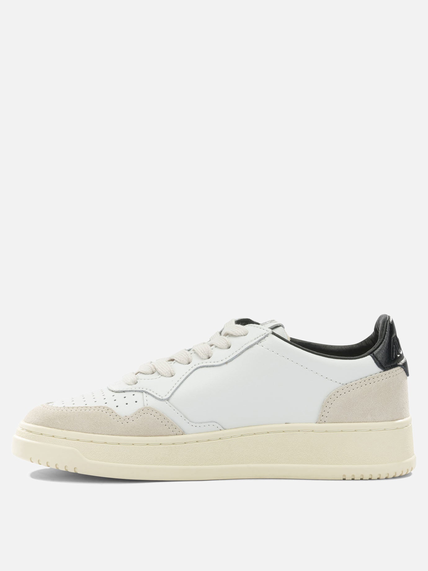 Low top sneakers 100% cow leather - 100% rubber  White - Autry Women | PDP | Replica Handbags  | thumbnail_3