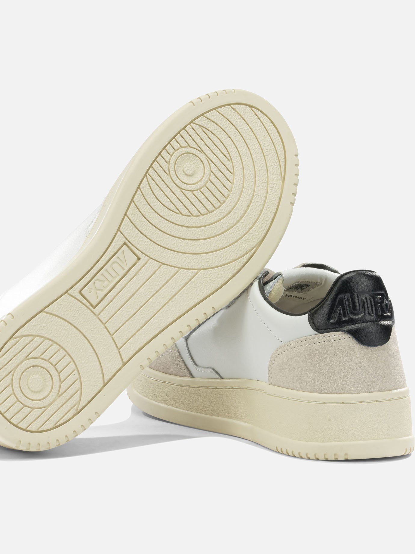 Low top sneakers 100% cow leather - 100% rubber  White - Autry Women | PDP | Replica Handbags  | Zoom-Modal_5
