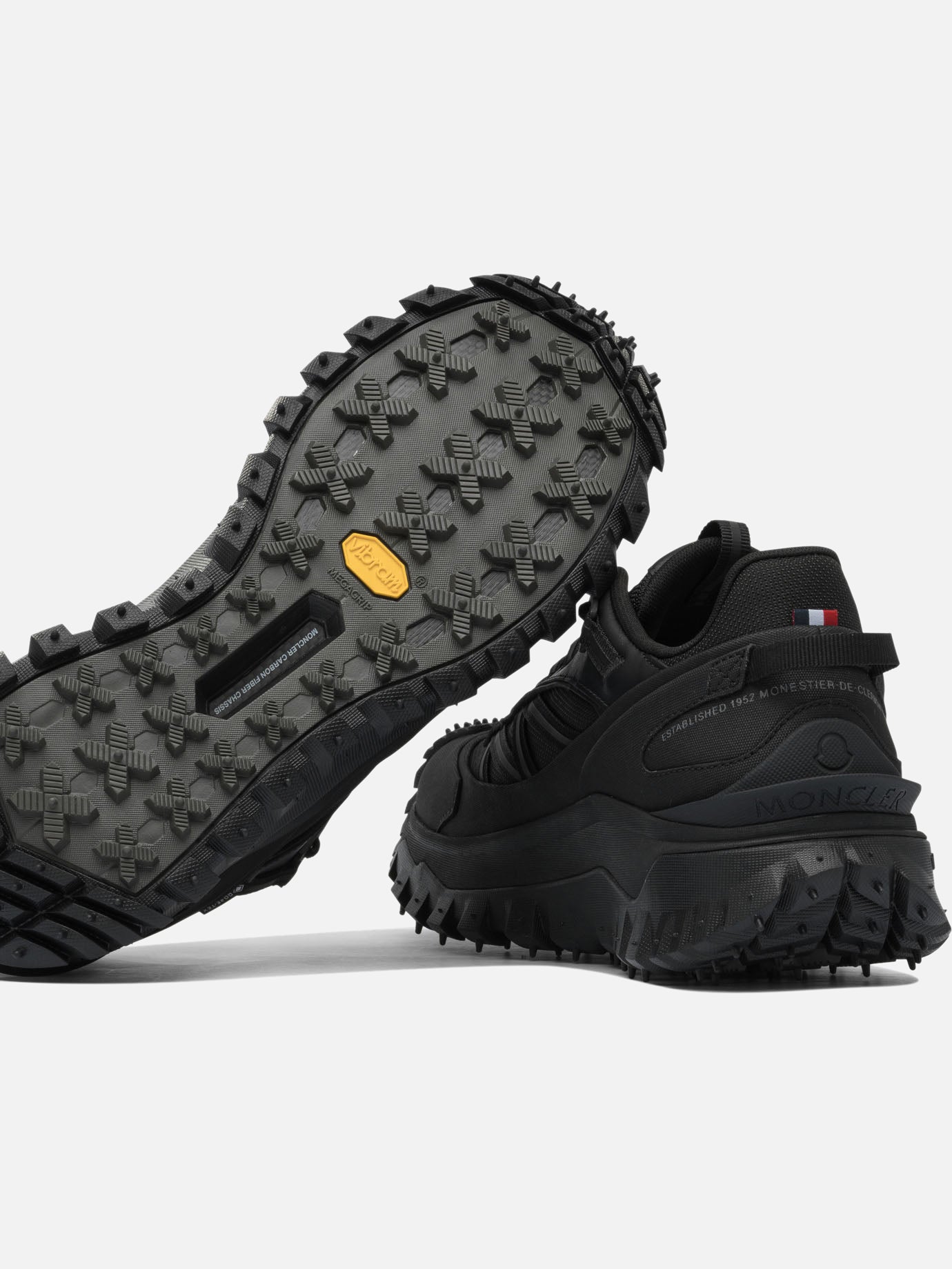 Low top sneakers 100% polyamide - 100% rubber  Black - Moncler Men | PDP | Replica Handbags  | Zoom-Modal_5
